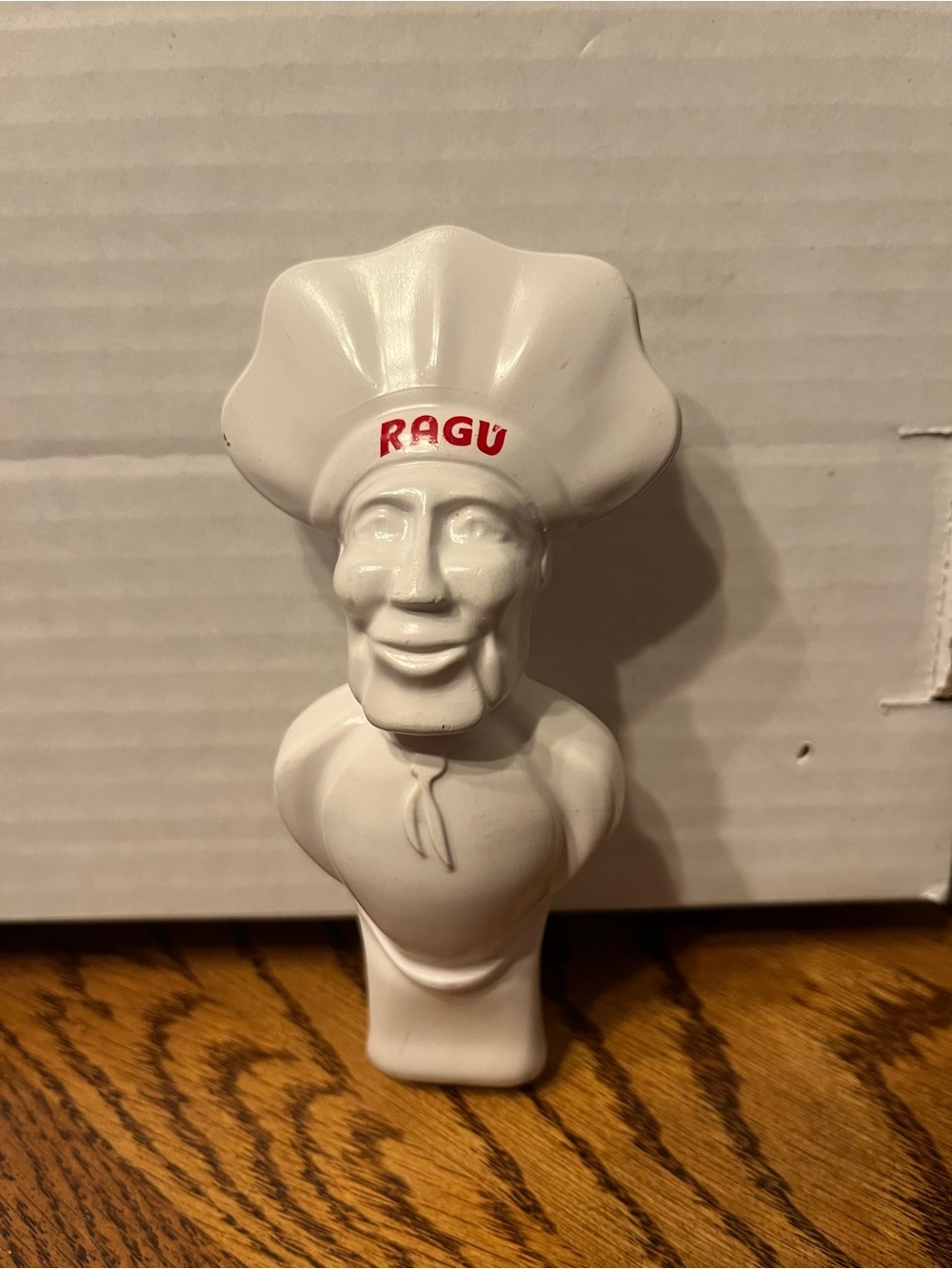 VINTAGE CHEF RAGU COLLECTIBLE BOTTLE OPENER